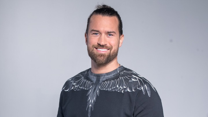 Mama, ožeň ma - Henrik